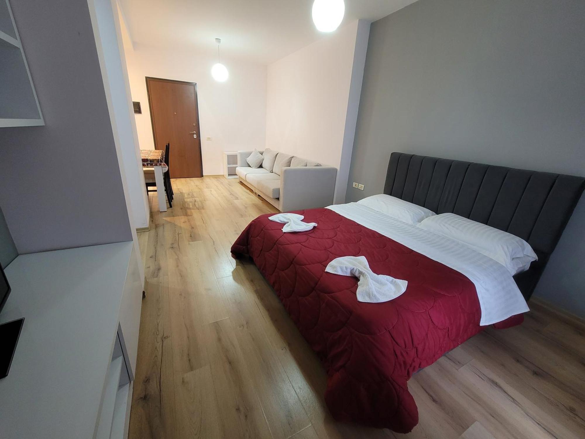 Haris Hotel Вльора Екстер'єр фото
